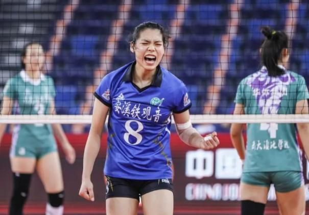 白嫩丰满大乳美女免费视频